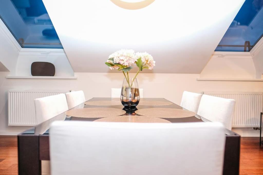 #Stayhere - Spacious Luxury Town Hall 3Bdr Apartment Vilnius Luaran gambar