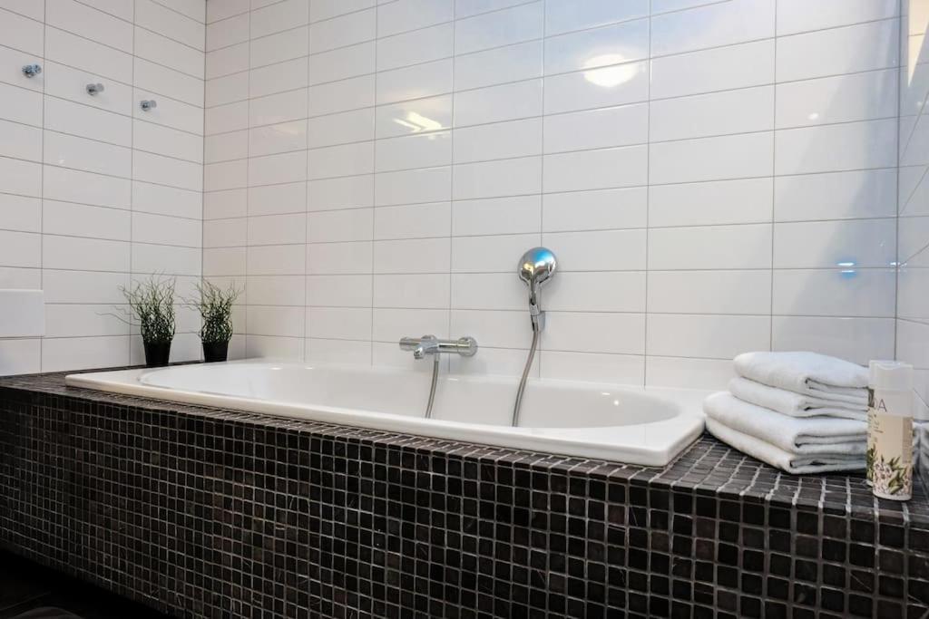 #Stayhere - Spacious Luxury Town Hall 3Bdr Apartment Vilnius Luaran gambar